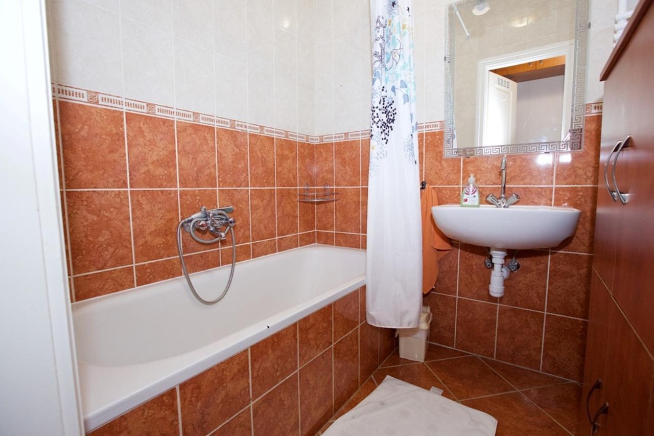 Zoli Apartmanok-Anita Koelcsey 34-36 Hajduszoboszlo Exterior foto